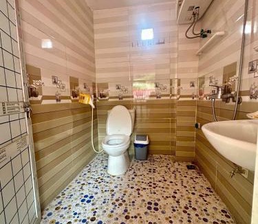 Dong Van House | Hoàng Bách homestay - Đồng Văn, Motorbike, Tours