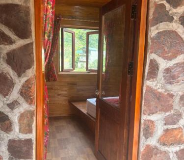 Trung Khanh House | Hoàng Công Bản Giốc Homestay