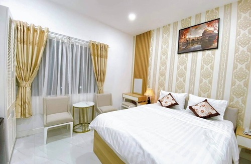 Kim Bang Hotel | Hoàng Gia Hotel Royal