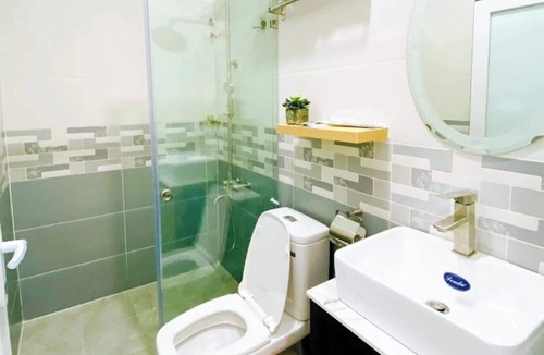 Kim Bang Hotel | Hoàng Gia Hotel Royal