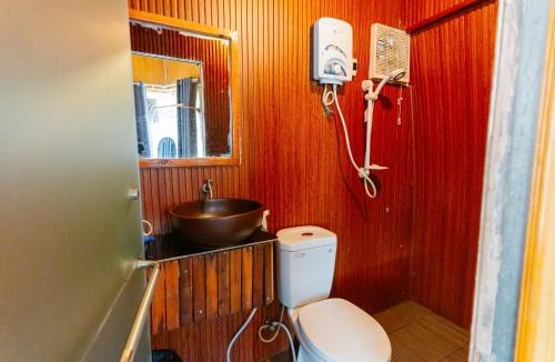 Phuong 10 Cabin | Hoàng Gia Trang