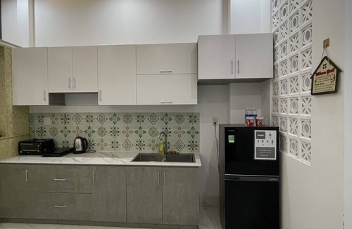 Ninh Kieu Bed & Breakfast | HO GIA AN Home cách chợ nổi 5 phút - KING ROOM