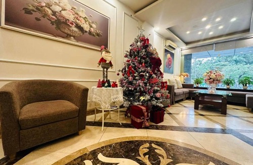 Dong Da Hotel | Hoa Hong Xa Dan 2 Hotel
