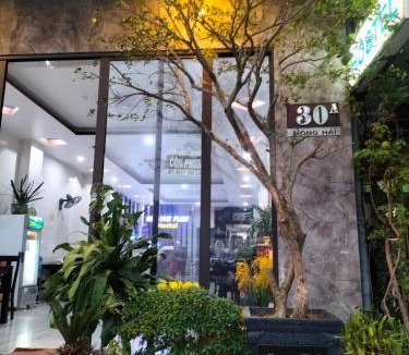Dong Hoi Hotel | HOA MAI Plus Hostel