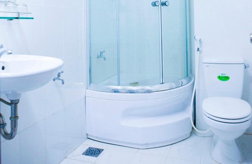 Long Thanh Hotel | Hoang Minh Chau 3 Hotel