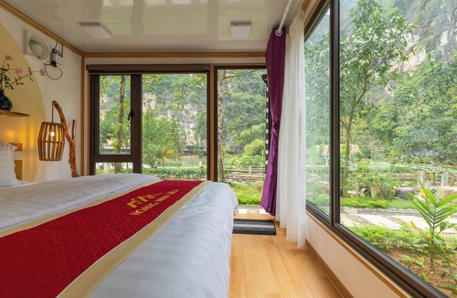 Hoa Lu Resort | Hoang Minh Mountainside Villa