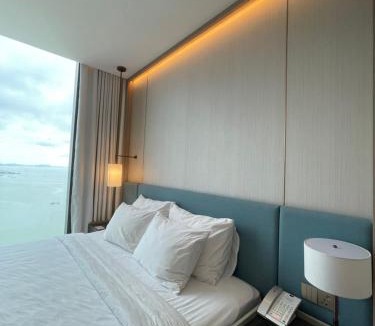 Ha Long Apartment | Home À La Carte - Hạ Long Bay