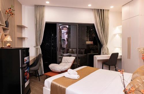 Hang Xanh Hotel | HomeAi Apartment - Binh Thanh near Landmark 81