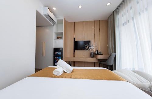 Hang Xanh Hotel | HomeAi Apartment - Binh Thanh near Landmark 81