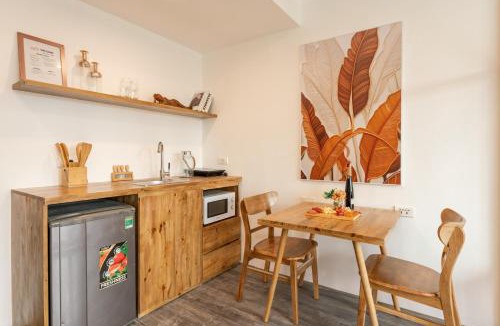 Đien Bien Apartment | Homestay CHẤT- Train Street,Self check