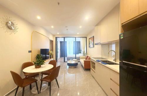 Ha Long Apartment | Homestay garden Greenbay