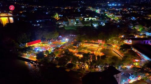 Krong Ana Hotel | Homestay Hồ Sen