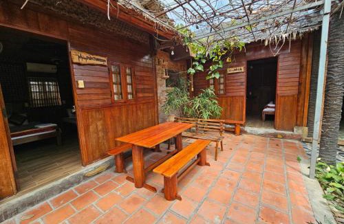 Long Ho House | Homestay Nhà Dừa CocoHome Vĩnh Long