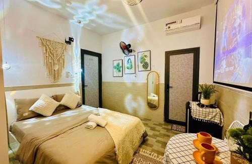 Tan Thuan Dong Hotel | Homestay Tiểu Nhị