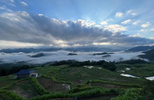 Quan Ba House | Homestay Trúc Sơn