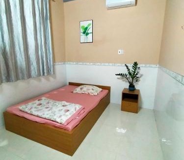 Van Ninh House | Homestay Vạn Hưng