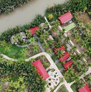 Mo Cay Nam Cabin | Homestay Xóm Quê
