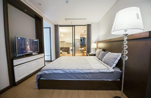 Truc Bach Apartment | Hong Gia Tue Apartment