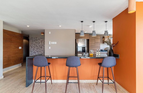 Los Morales Apartment | Horacio by Kukun