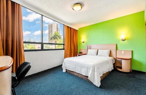 Cuauhtemoc Hotel | Hotel Arizona