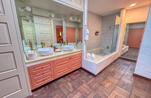 Del Carmen Hotel | Hotel Boutique Casa Alebrije