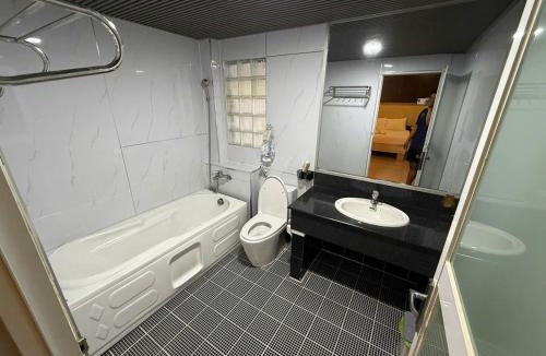 Phuong 8 Hotel | HOTEL Hoàng Yến
