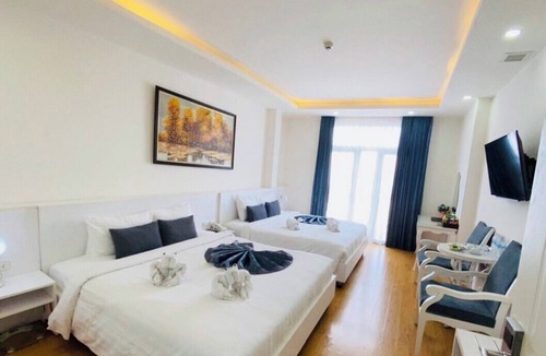Hue City Centre Hotel | Hotel La Perle Hue