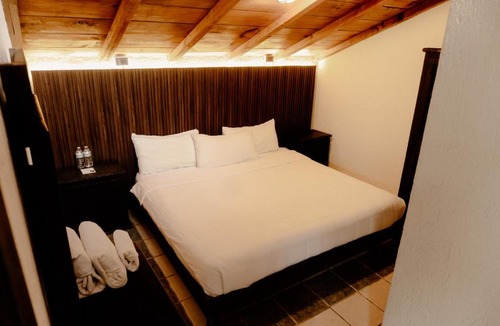 De Guadalupe Hotel | Hotel La Antigua Express