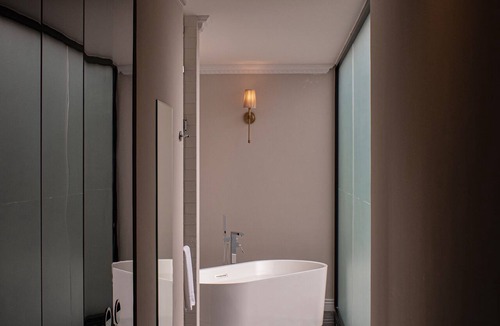 Santa Lucia Hotel | HOTEL PLAZA 79