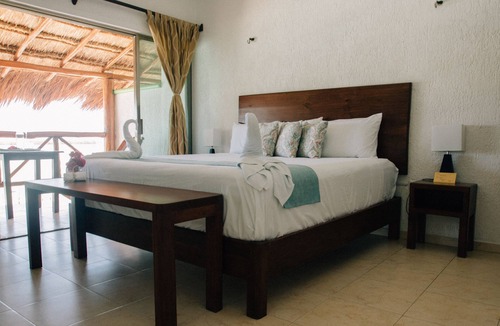 Rio Lagartos Hotel | Hotel Villa de Pescadores
