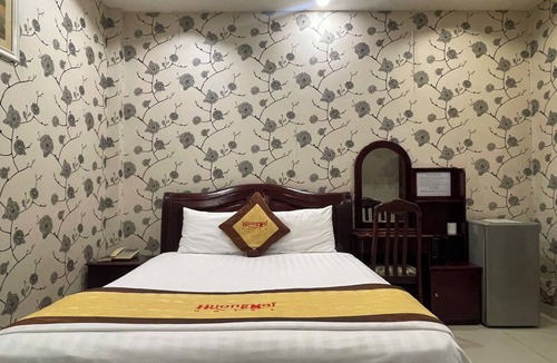 Phu Nhuan Hotel | Huong Mai 2 Hotel