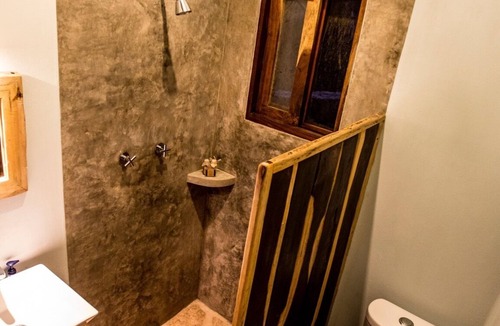 Macario Gomez Bed & Breakfast | Hut in the Mayan Forest "La Gemela 1"
