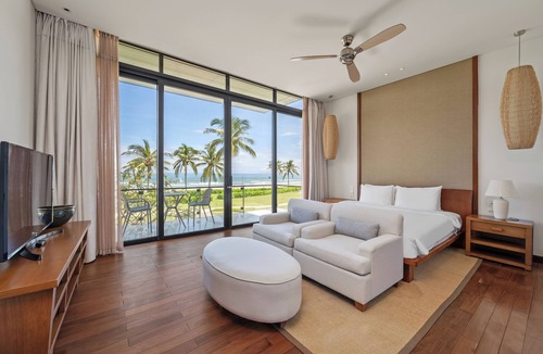 Ngu Hanh Son Villa | ★ Hyatt Regency Villa 3BR ★ Beach Front