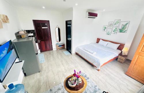 An Phu Apartment | I Riverside 301B I Spacious Studio w Window & Kitchen