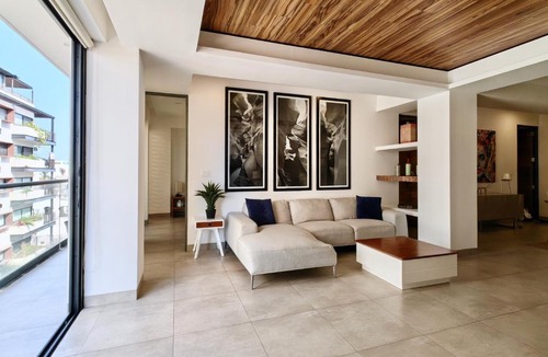 Centro Apartment | Icono 402 by Booking-Guys