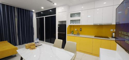 Tay Ho Apartment | iHome Luxury Apartment in D'eldorado tower
