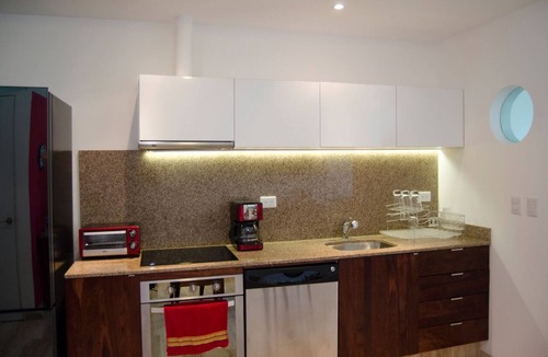 Centro Apartment | In The Heart Of Playa 2 Block From 5th Ave 3 Blocks From Beach