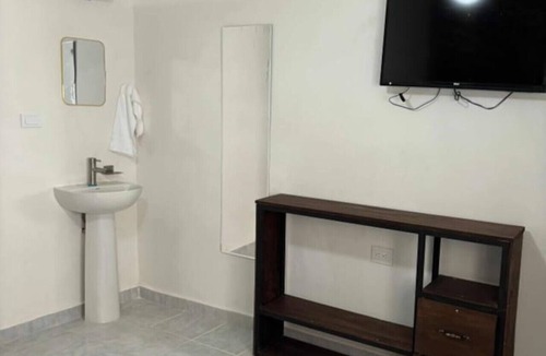 Xalapa House | Incredible Room /centric/wi-fi/parking