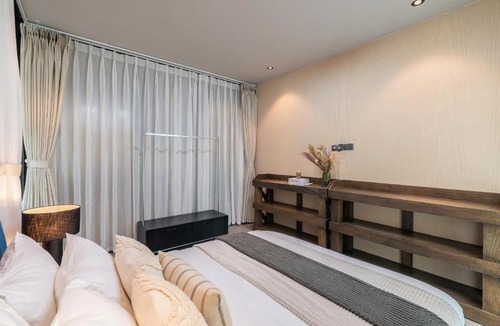 An Phu Villa | Interior Villa 7BR with GYM by Raymond