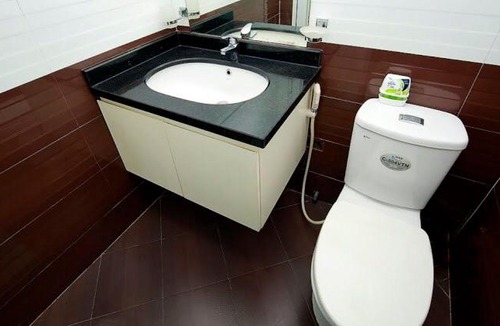 Cong Vi Apartment | Investland- A comfortable apartment in Dao Tan, Linh Lang near Lotte