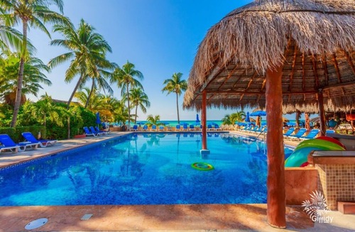 Centro - Supmza 001 Condo | Isla Mujeres Condo #17 at Nautibeach- Playa Norte Beachfront, Pool, Walk to Town