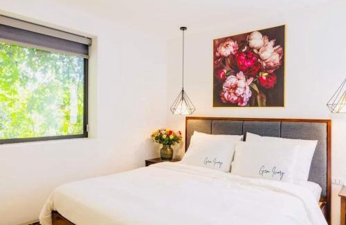 Luong Son Villa | Ivory Villa Resort
