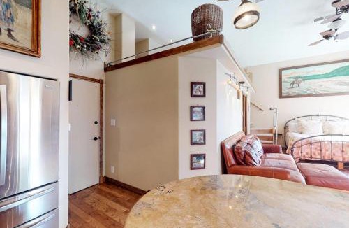 Historic Downtown Durango Hotel | Jarvis #303