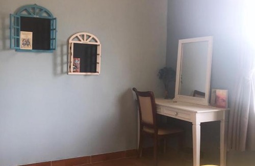 Phuong Bed & Breakfast | July Home
