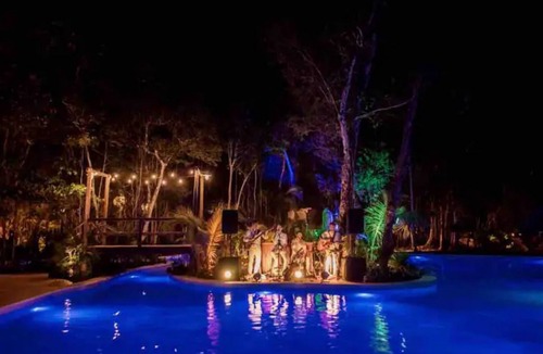 Leona Vicario House | Jungle House next to Cenotes Puerto Morelos!