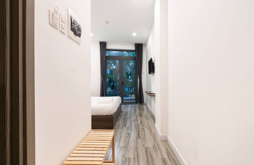 Phuong 8 Hotel | Justay Pink Church