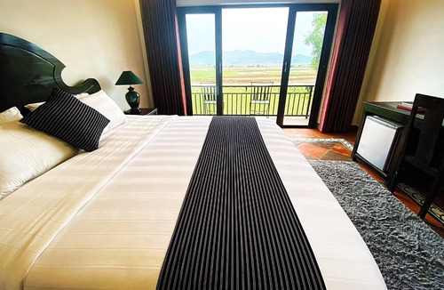 Bo Trach Hotel | Karst Villas Phong Nha