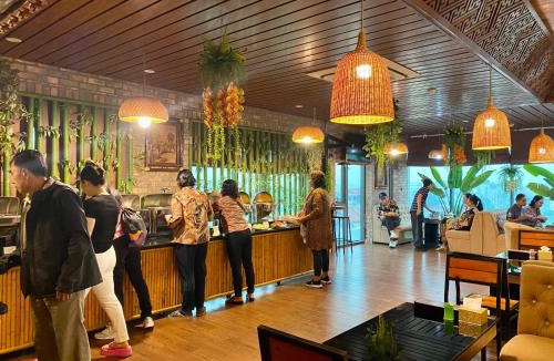 Soc Son Hotel | Kawasaki Noi Bai Airport Hotel