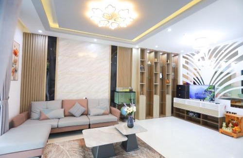 Huong Thuy House | Kenppic House - cách AE mall khoảng 3 phút xe máy