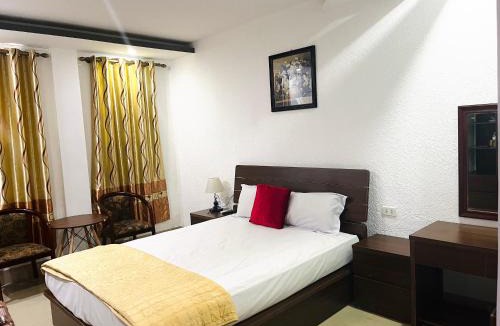 Ngo Quyen Hotel | Khách Sạn Đông Đô